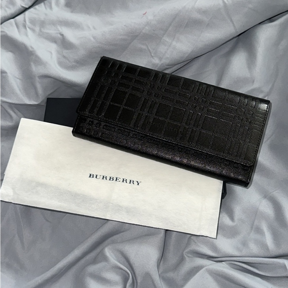 Burberry long Black Wallet